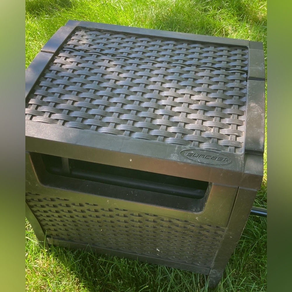 Classic hose box